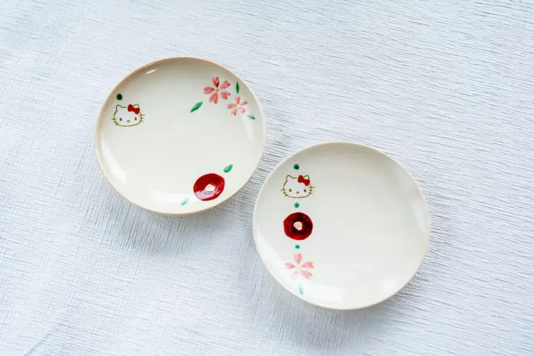 ハローキティ清水焼小皿付プラン♥ | RESI STAY - Local life, Kyoto-style