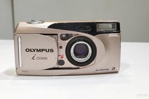 レトロ 貴重 FUJIFILM APS カメラ レトロ 貴重 FUJIFILM APS カメラ