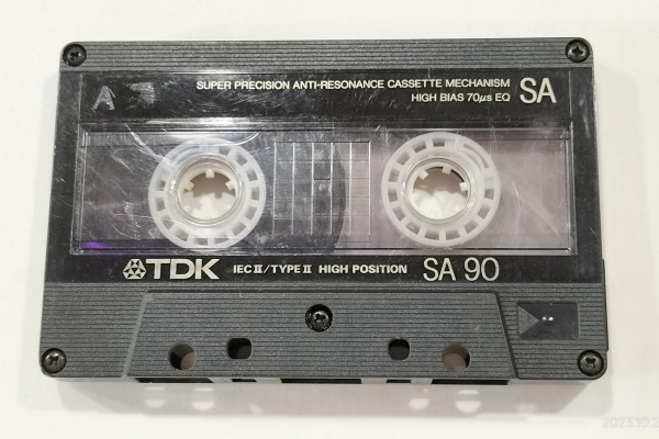 Extinct Media Museum Tokyo - ハイポジション