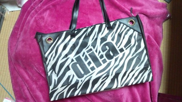 d.i.a. ゼブラ柄 ショップバック 大 d.i.a. 希少 ゼブラ柄ショッパー