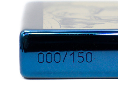 曲がってくれ」名シーン刻んだ『頭文字D』ブルーチタンZIPPO、「大阪