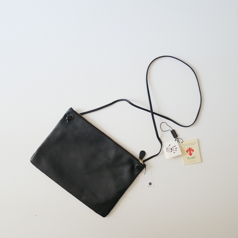 店舗新入荷情報：ほぼ日weeksdays別注21SS今季CI-VAのショルダーバッグ