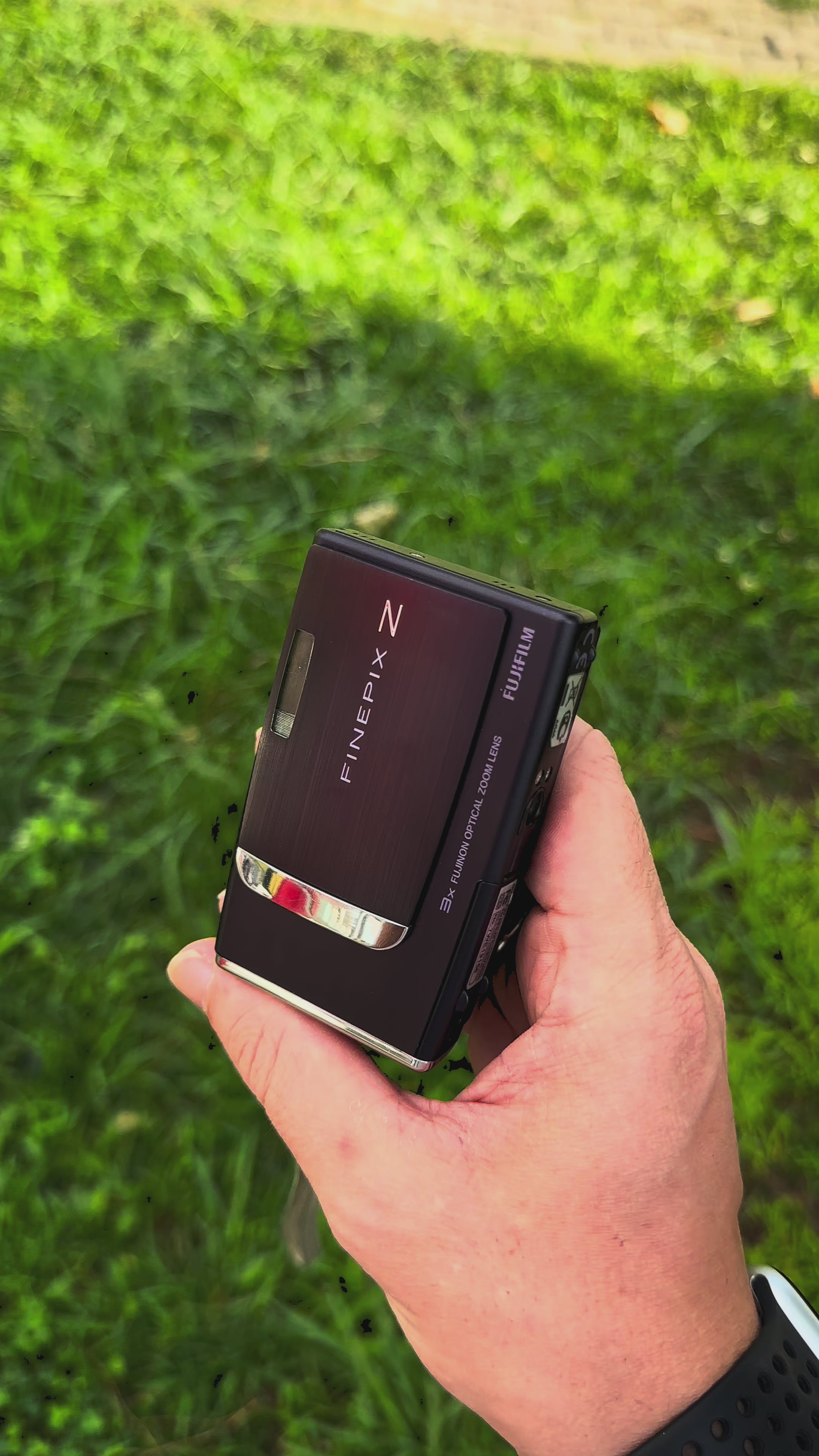 Fujifilm FinePix Z10FD – Retro Camera Land