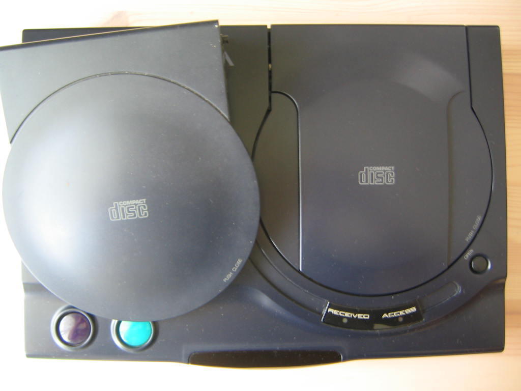 スーパー32X対応型ワンダーメガM2（ビクター）: レトロゲーム中途