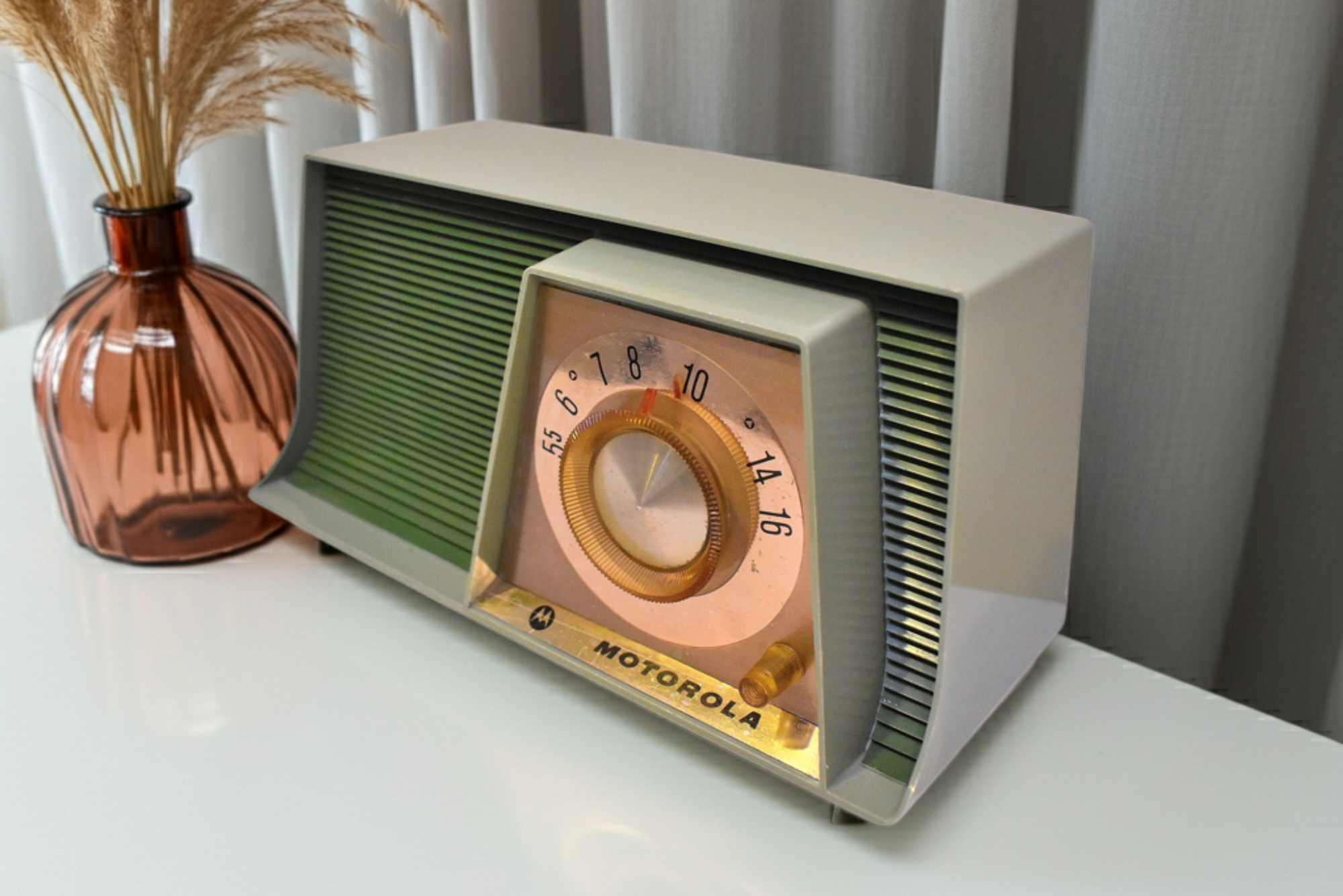 Avocado Green 1963 Motorola Model A17G49 AM Vintage Radio Sounds