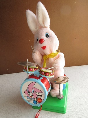 アルプス社 リズムウサちゃん 電池式電動玩具