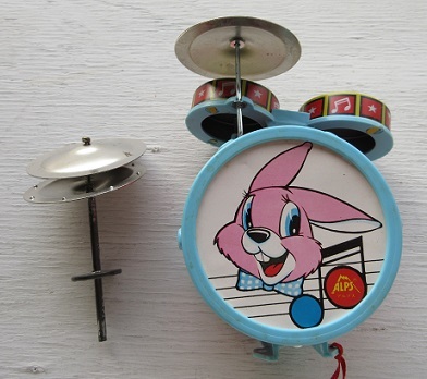 アルプス社 リズムウサちゃん 電池式電動玩具