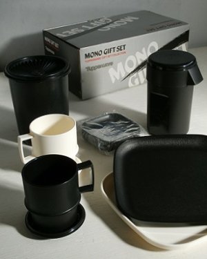Tupperware タッパーウェア MONO GIFT 8pc Set（モノ ギフト8pcセット）