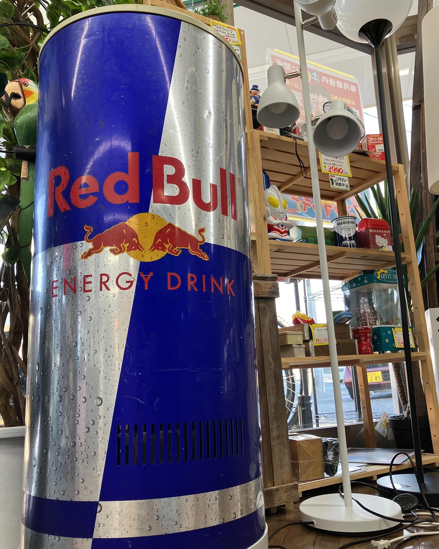 RedBullレッドブル 冷蔵庫 非売品 レッドブル 冷蔵庫 非売品 Redbullの