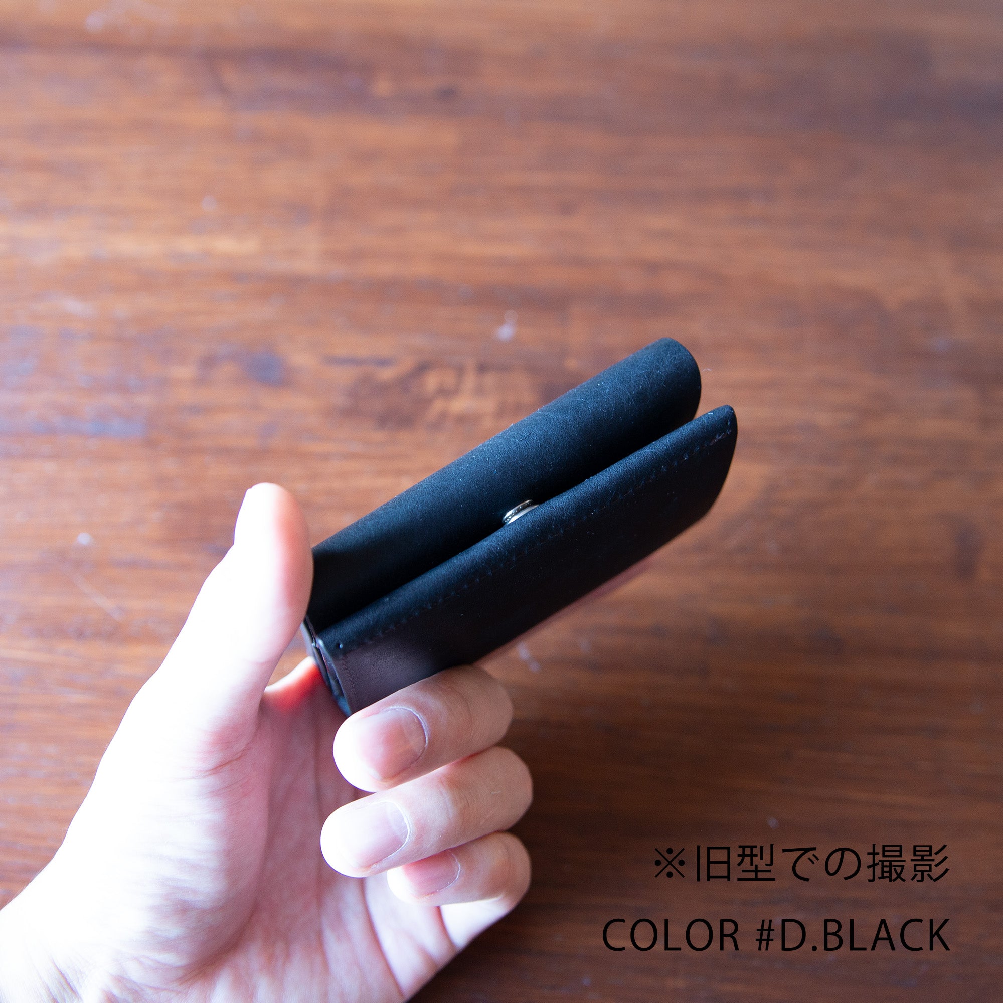 MINI2 ITALY SCRATCH DUSTY BLACK｜『REVEL』公式通販ストア