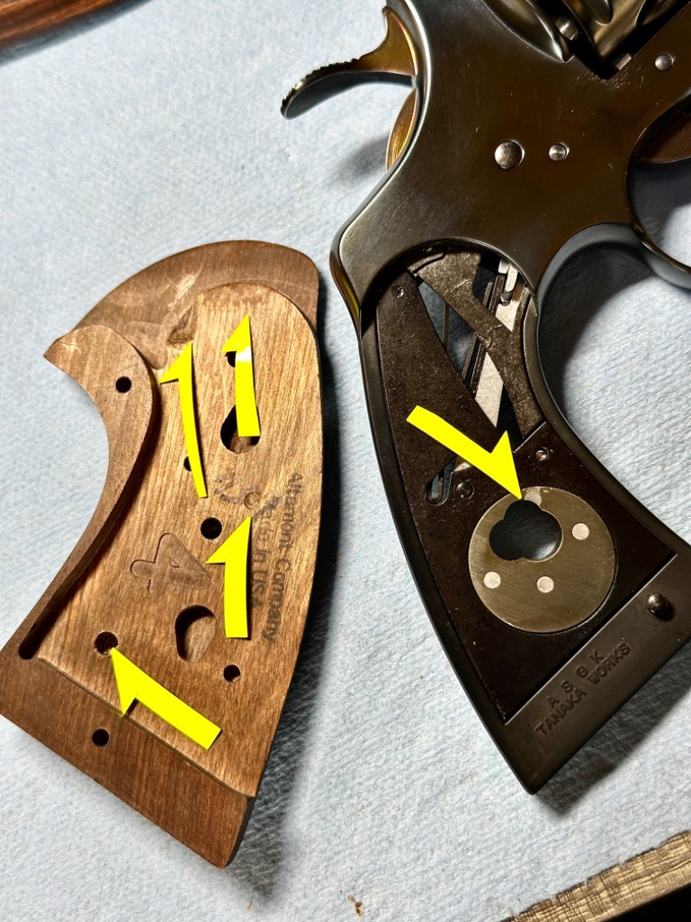 ☆アルタモント COLT パイソン 2020 純正 木製グリップ ターゲット