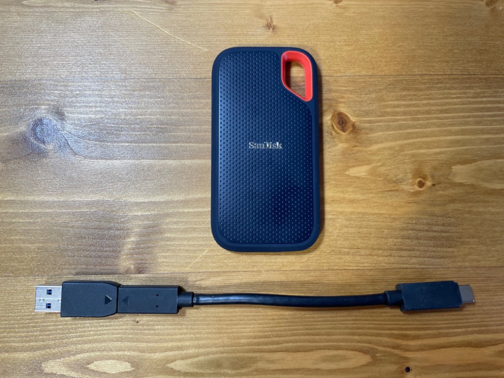 SanDisk SDSSDE61-2T00-J25 [サンディスク エクストリーム ポータブル