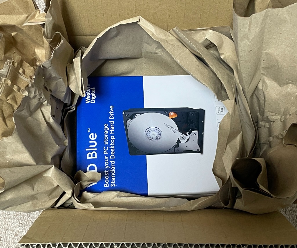 WD Blue WD40EZAX [3.5インチ内蔵HDD / 4TB 5400rpm 256MBキャッシュ