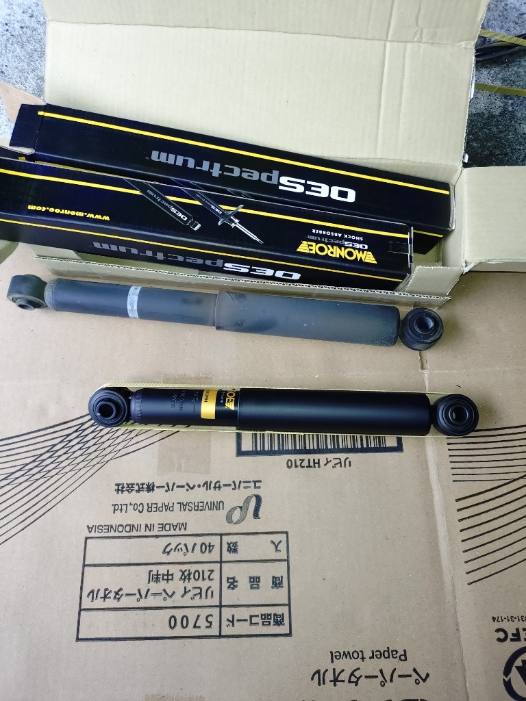 MONROE スズキ エブリイ バン ワゴン DA17 モンロー ショック