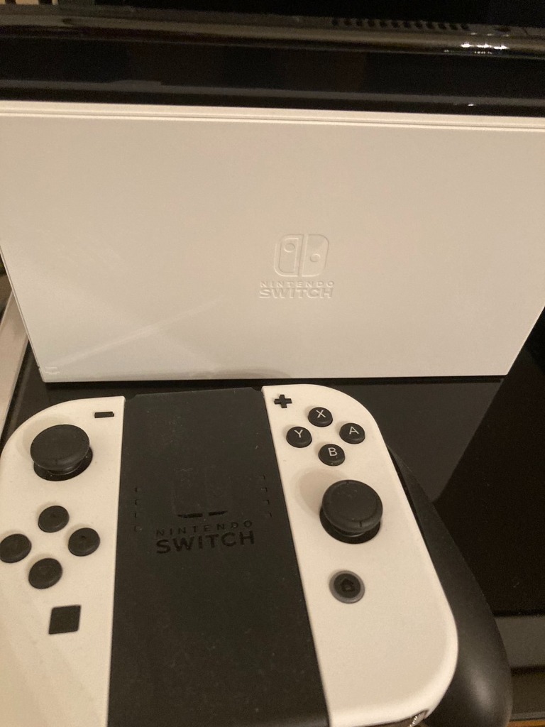 Nintendo Switch 【任天堂switch本体】Nintendo Switch(有機ELモデル