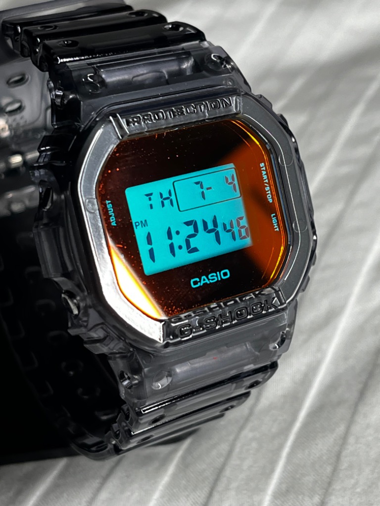 CASIO G-SHOCK DIGITAL 5600 SERIES DW-5600TLS-8JF（グレースケルトン