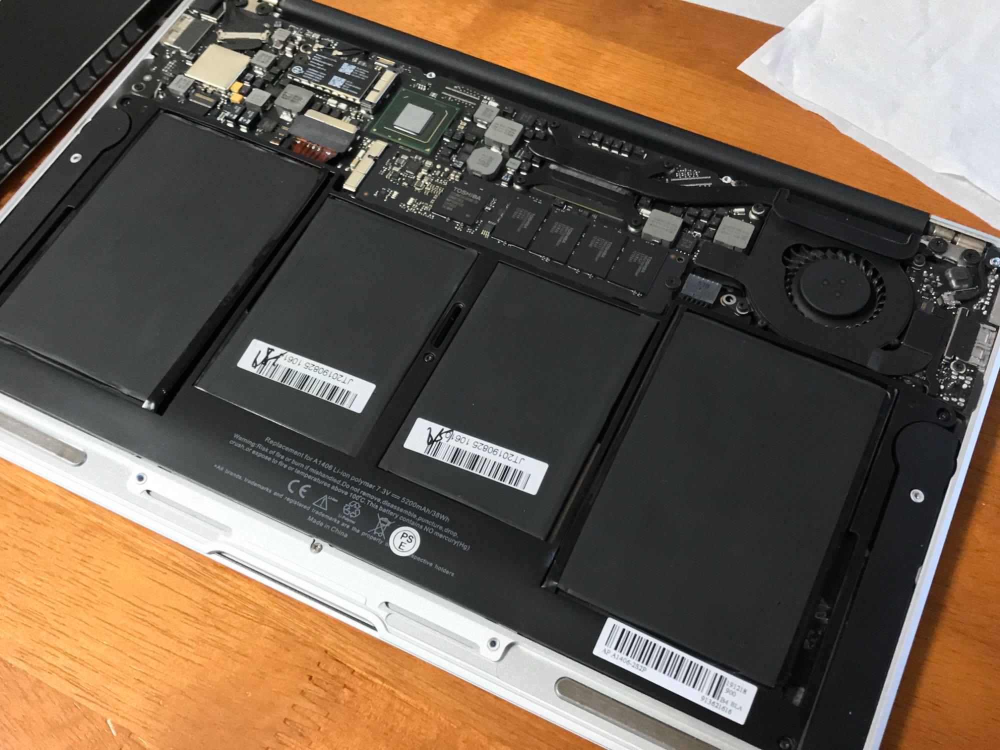 Apple アップル 新品 APPLE MacBook Air 11 inch A1370 A1406 A1465