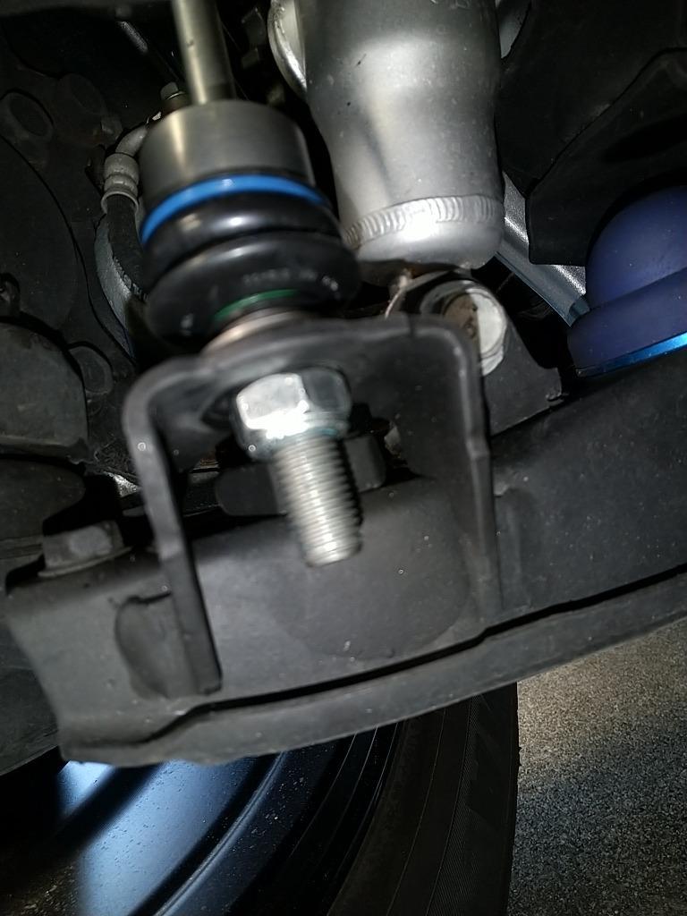 ハイエース 2WD Freek's 上下ボールジョイント付 スタビリンク EVO