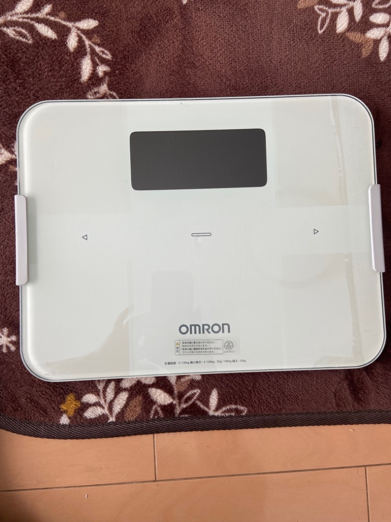 オムロン KRD-608T2-W 体重体組成計 カラダスキャンKRD-608T2-W カラダ