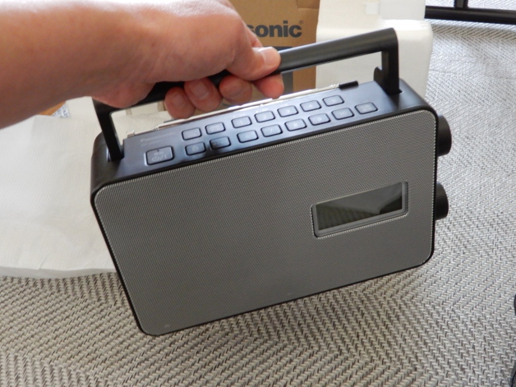 パナソニック RF-300BT-K FM/AM 2バンドラジオ RF300BT : ベスト電器