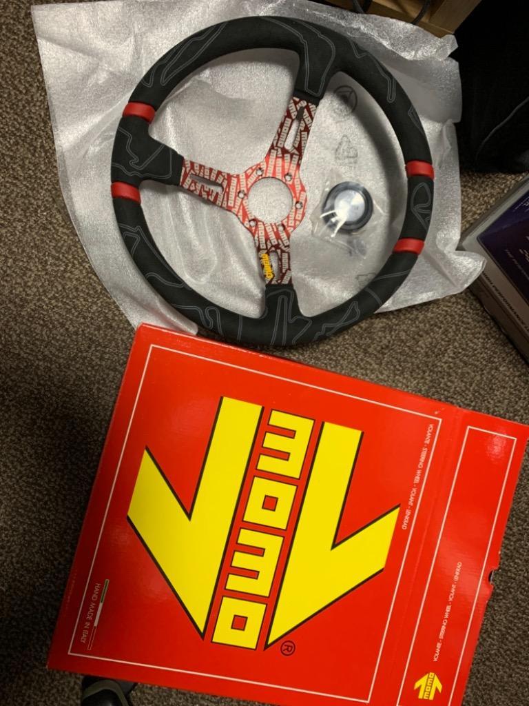 MOMO（モモ） ステアリング U-02 ULTRA RED(ウルトラ レッド) 35φ