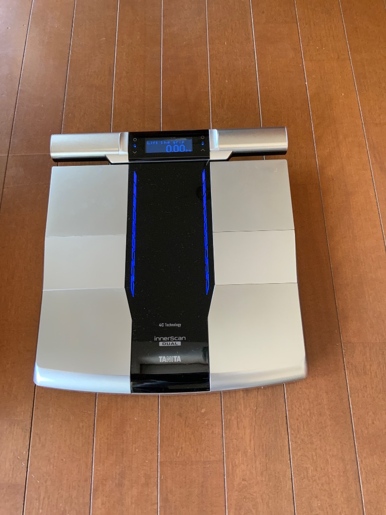 タニタ 体組成計（BLE／筋質点数／50g測定） RD-804L-BKの