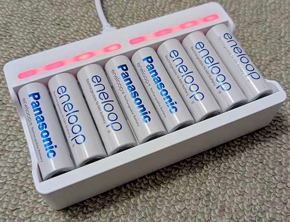 充電池 充電器 USB 急速充電器 単3形 単4形 兼用 最大8本同時充電 Pool