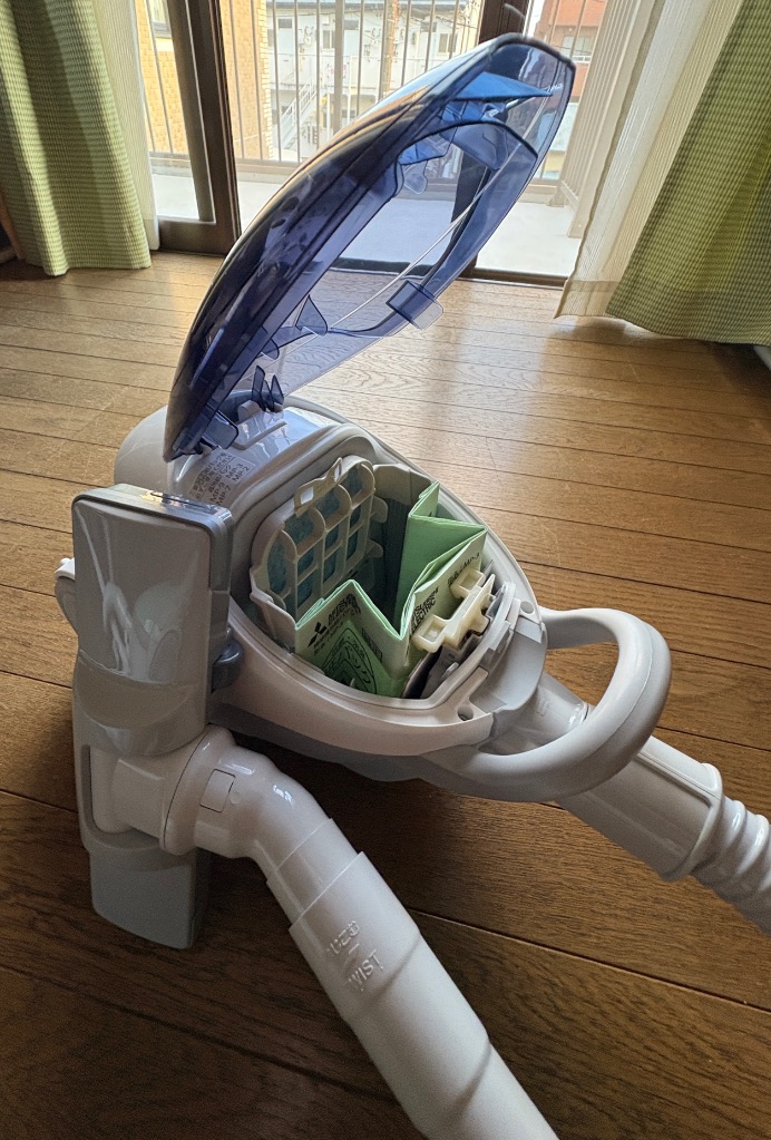 三菱電機（MITSUBISHI ELECTRIC） MITSUBISHI 紙パック式掃除機 青 TC