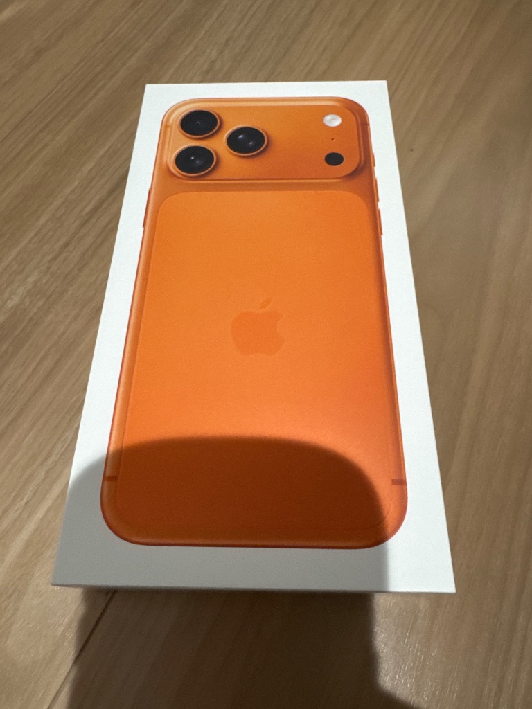 iPhone ☆Apple 国内版 SIMフリー iPhone17ProMax 1TB コズミック