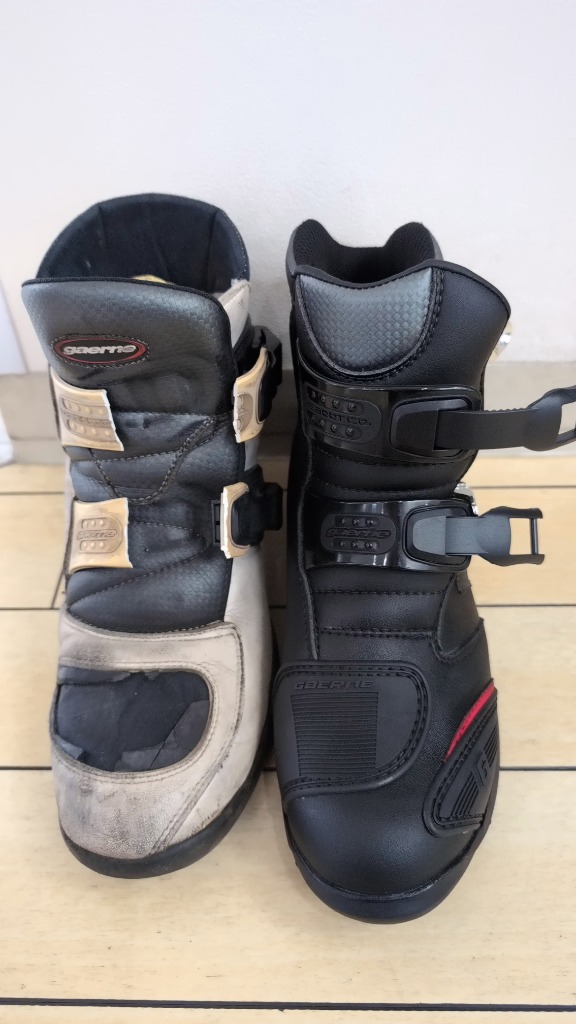 GAERNE（ガエルネ） 【正規総代理店】ガエルネ タフギアフラット