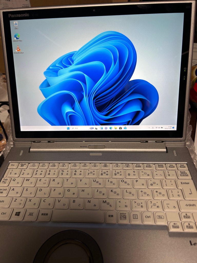 2in1 Panasonic Let's note - CF-XZ6 第7世代 Core i5 メモリ 8GB SSD