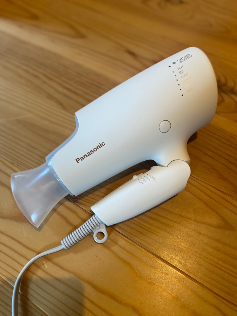 Panasonicパナソニック EH-NA0G ナノケア [ウォームホワイト] 【公式通販】