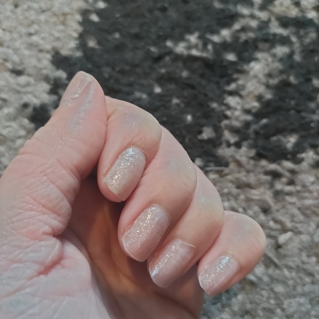 ROYALBEACH ロイヤルビーチ カラー チェンジ ネイル 8ml 太陽の光で色