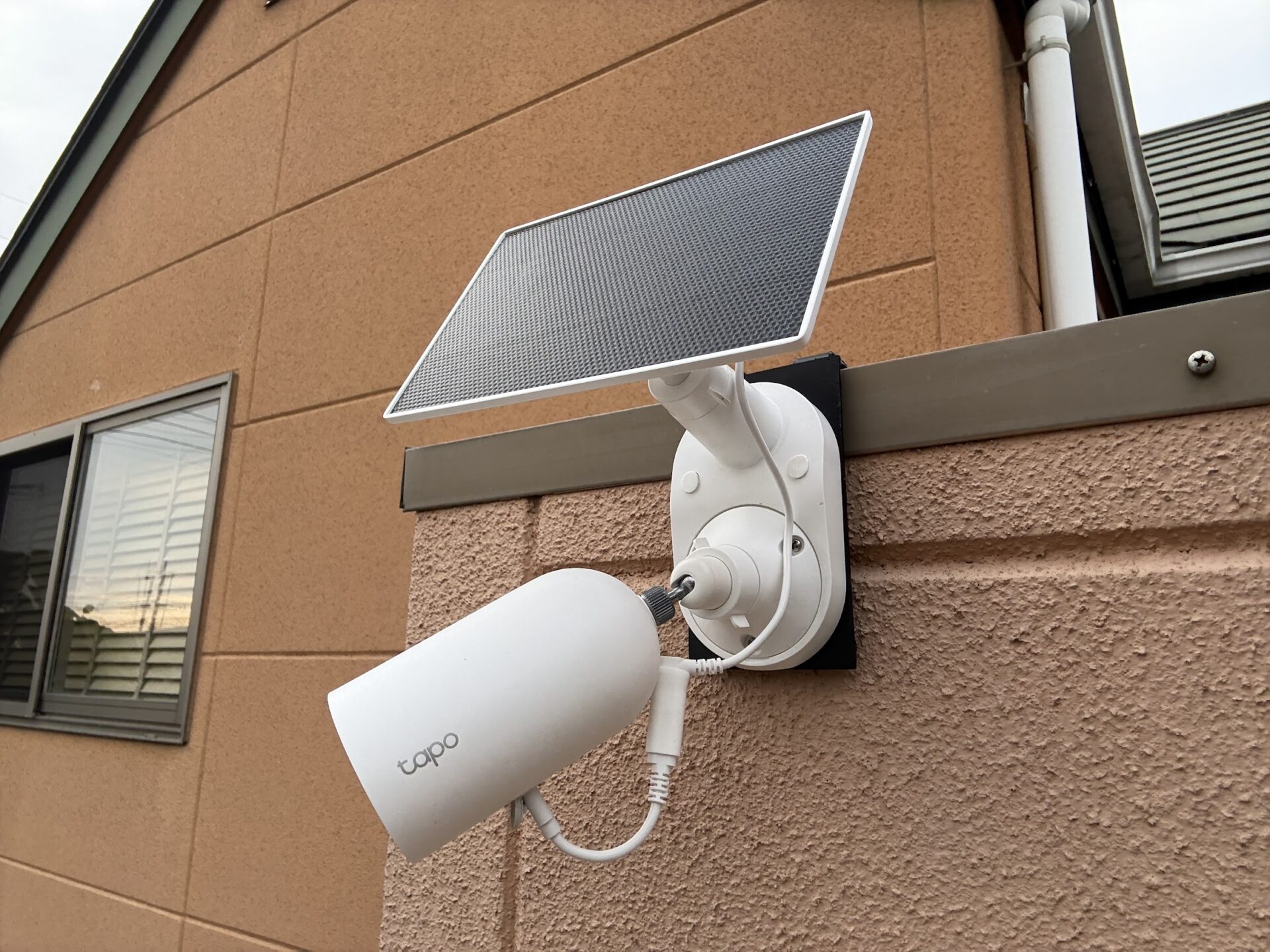 工事不要で簡単設置。Tapo C425 KIT屋外用ソーラー充電防犯カメラ詳細