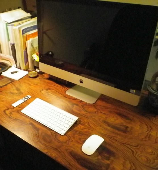 Apple iMac MC813J/A [2700] 価格比較 - 価格.com