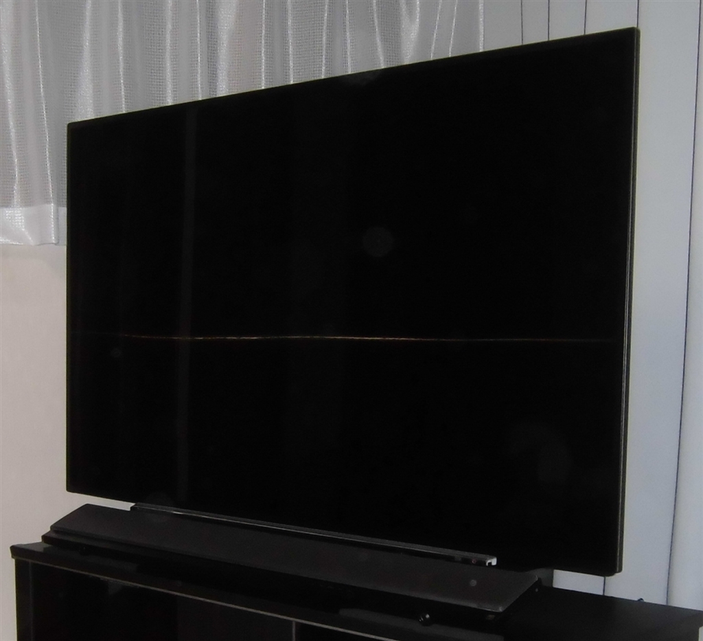 価格.com - 『レグザの足は取り外し汎用スタンドに装着、サウンドバー