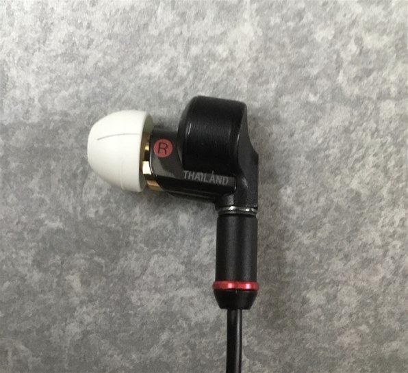 SONY MUC-M12NB1 4.4mmバランス(5極)⇔専用端子 [1.2m] 価格比較