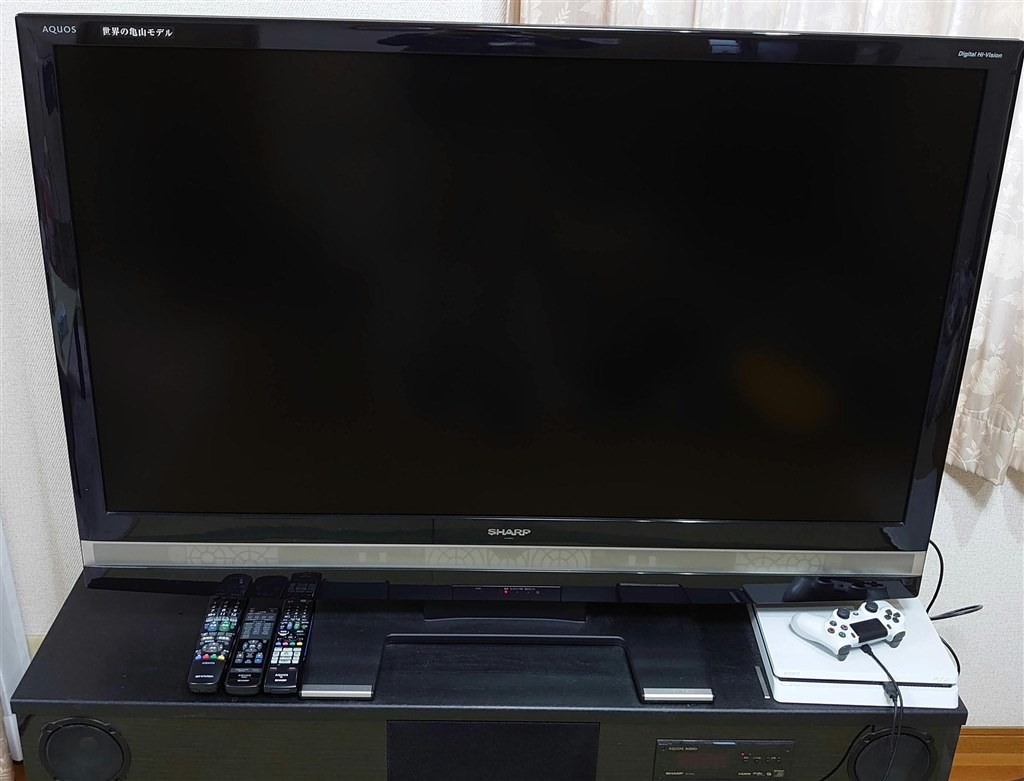 今も健在！発売当時、SHARP液晶テレビのフラッグシップモデル