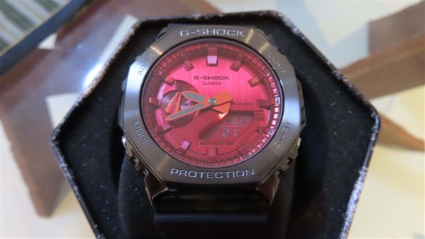 カシオ G-SHOCK Metal Covered GM-2100B-4AJF 価格比較 - 価格.com