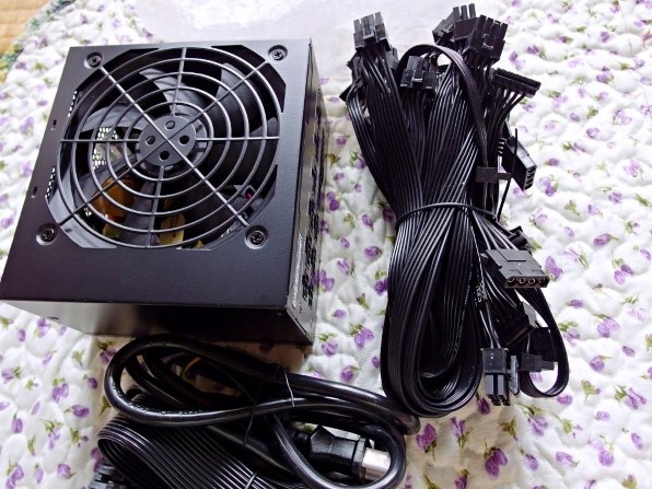 玄人志向 KRPW-GK750W/90+ レビュー評価・評判 - 価格.com