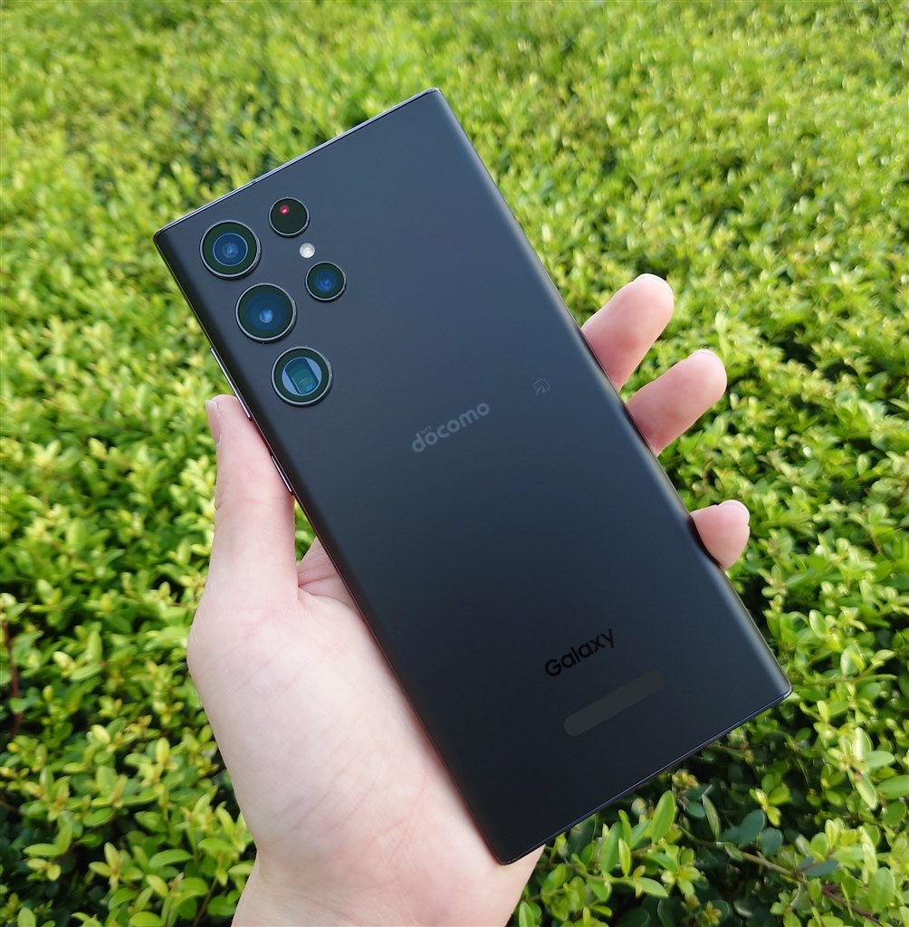 十分価格に見合った最強のスマホカメラ』 サムスン Galaxy S22 Ultra