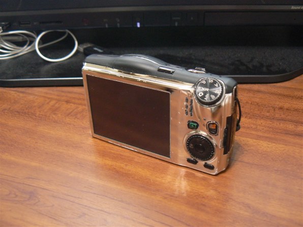 富士フイルム FinePix F800EXR 価格比較 - 価格.com