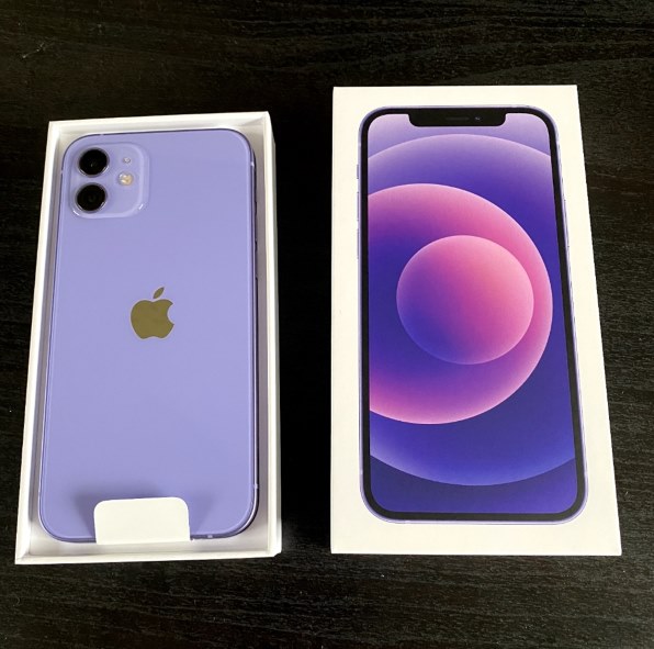 Apple iPhone 12 (PRODUCT)RED 64GB SIMフリー [レッド]投稿画像・動画