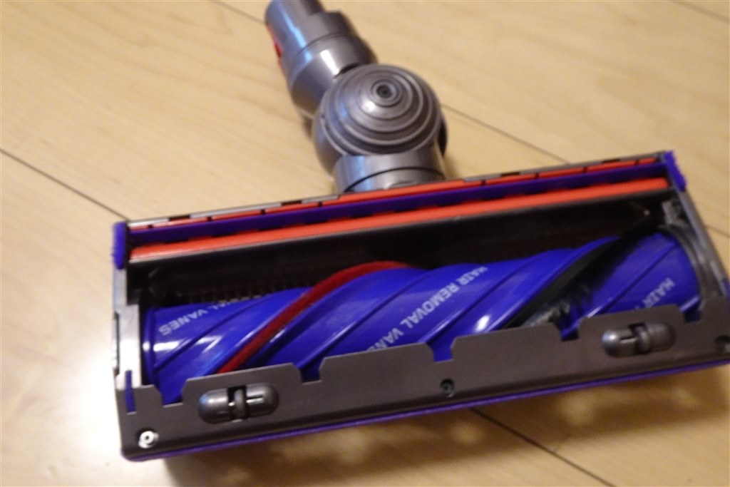 ペットの毛対策が強化された「V12 Detect Slim」新モデル』 ダイソン