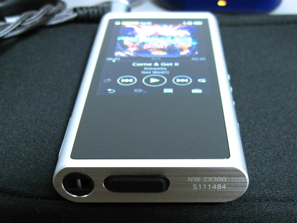ウォークマンとしての原点回帰か』 SONY NW-ZX300 (S) [64GB シルバー