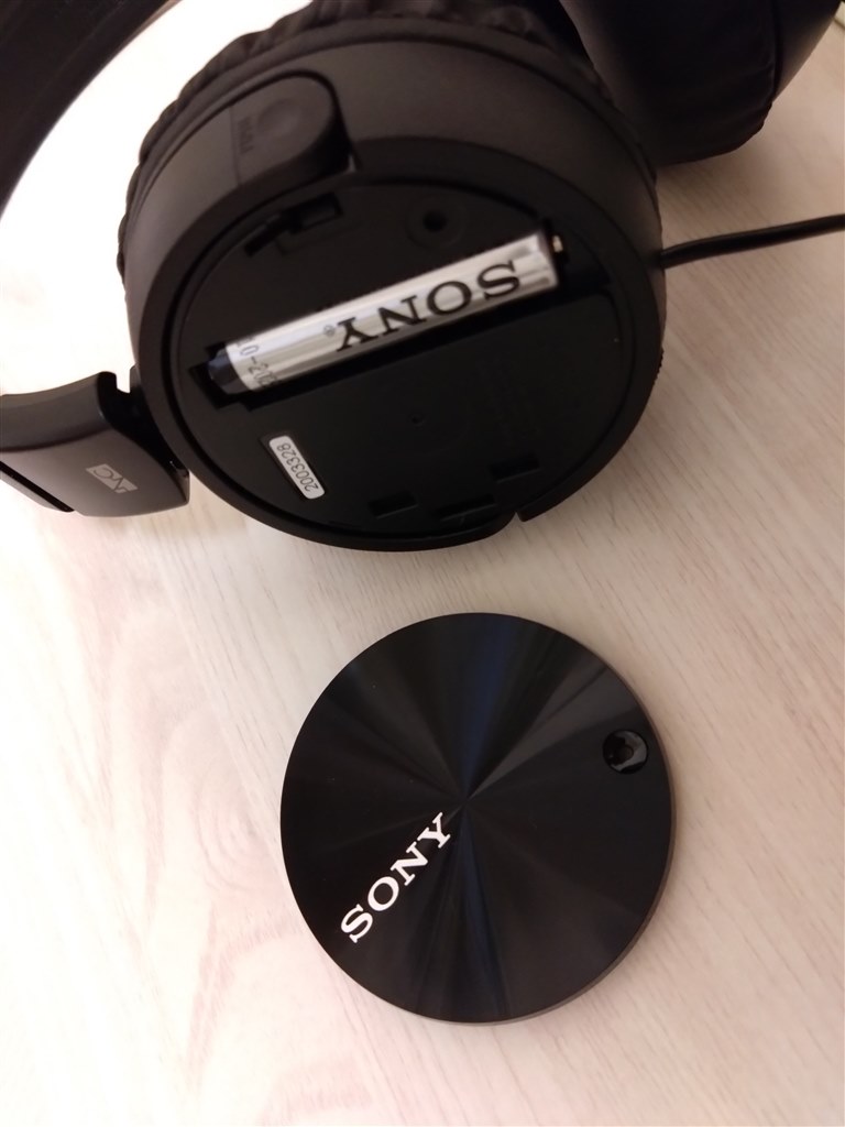 ノイキャン搭載の有線ヘッドホン』 SONY MDR-ZX110NC ろく1018さんの