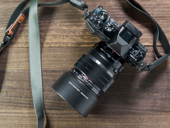 オリンパス M.ZUIKO DIGITAL ED 25mm F1.2 PRO レビュー評価・評判