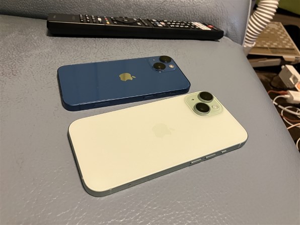 Apple iPhone 15 256GB au [ブラック] 価格比較 - 価格.com