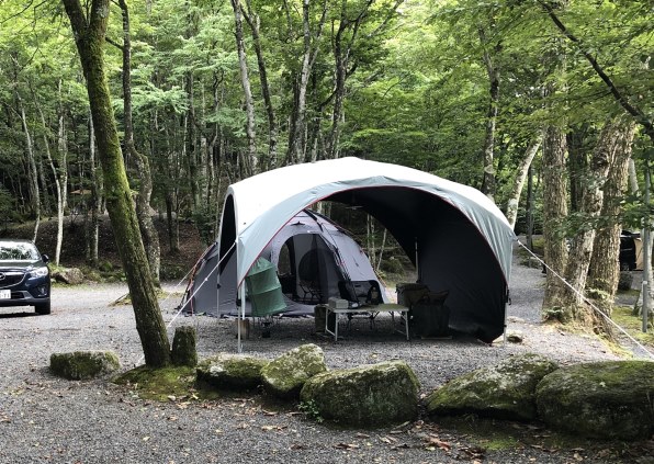 コールマン パーティーシェードライト/300+ 2000038151 価格比較