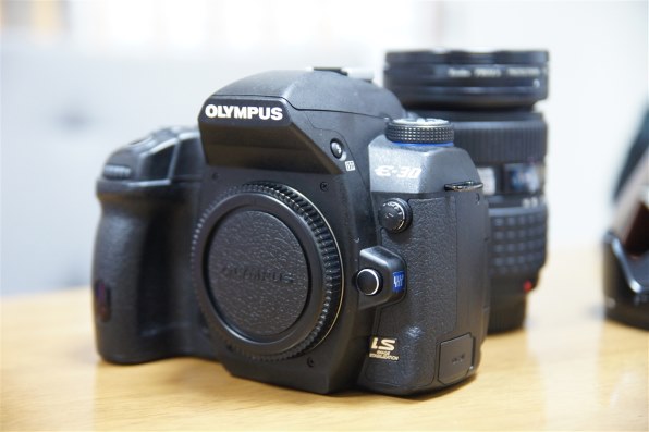 オリンパス E-30 ボディ 価格比較 - 価格.com